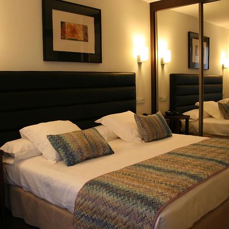 Hotel Villa Rosario Ii, Edificio Moderno Ribadesella Zewnętrze zdjęcie